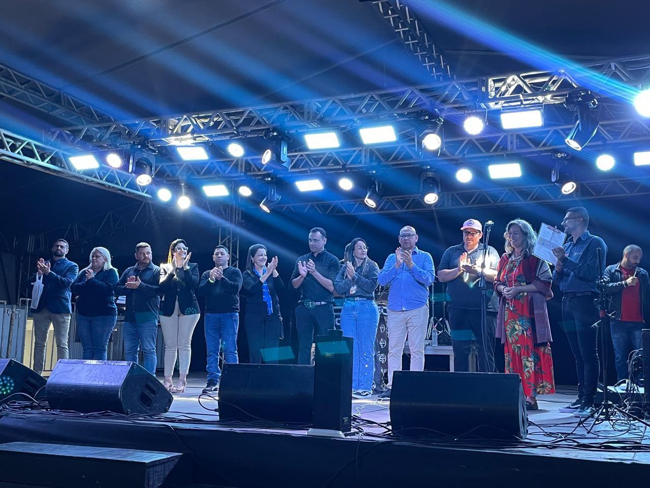Cidreira Fest inicia com grande público e abre programação oficial com música, cultura e integração