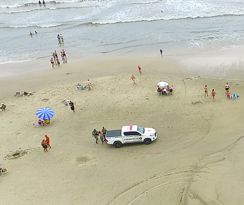 Homem é preso durante cumprimento de mandado na orla da Praia do Magistério