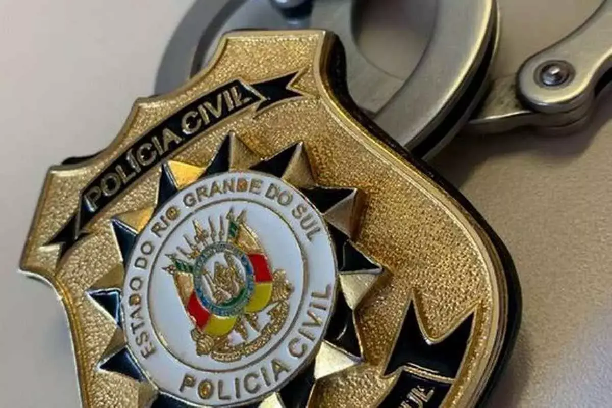 PRISÃO EM FLAGRANTE POR AMEAÇA E PERSEGUIÇÃO NO ÂMBITO DE VIOLÊNCIA DOMÉSTICA CONTRA A MULHER