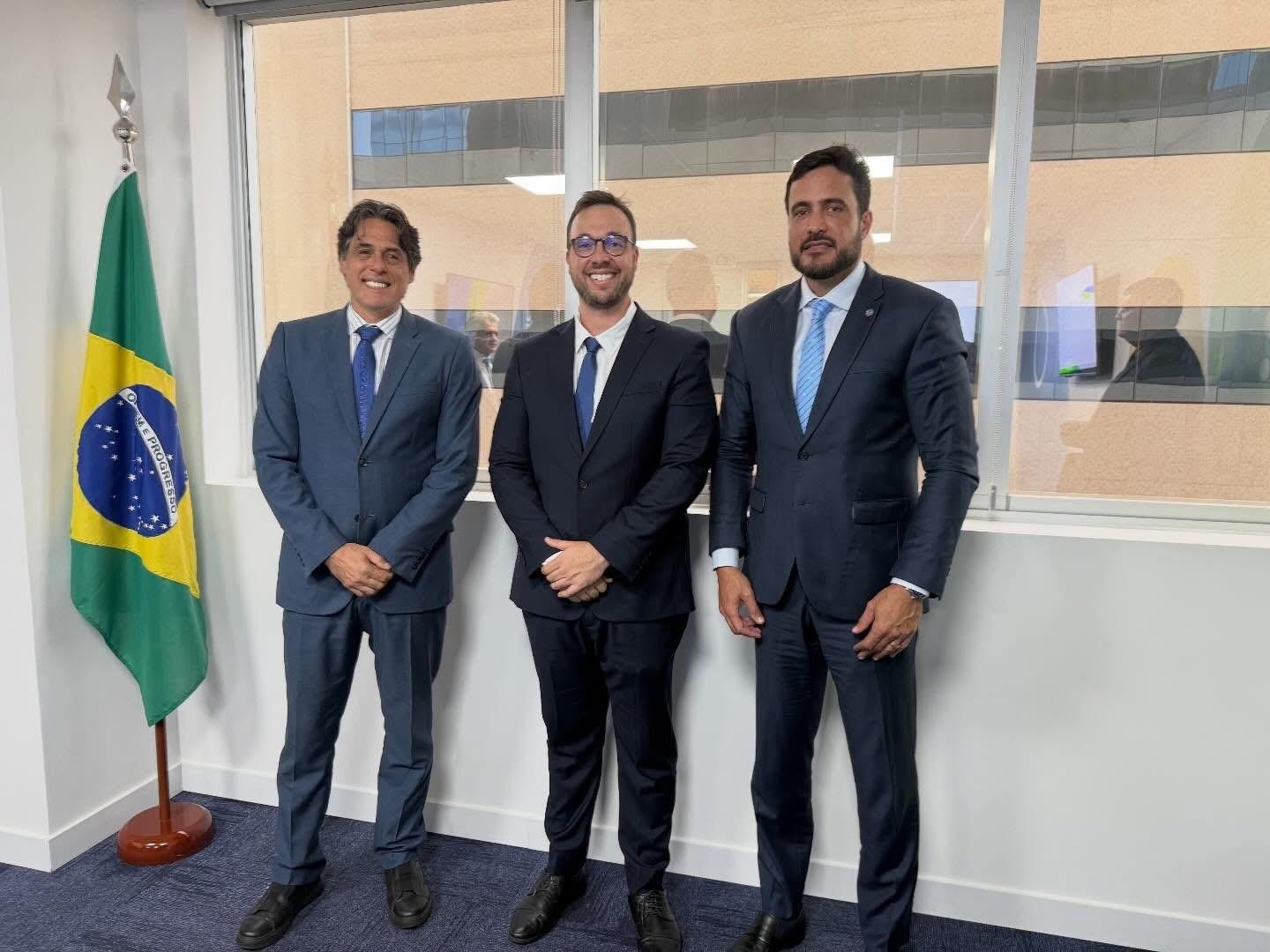 Balneário Pinhal conquista R$ 890 mil para modernizar iluminação pública com tecnologia LED