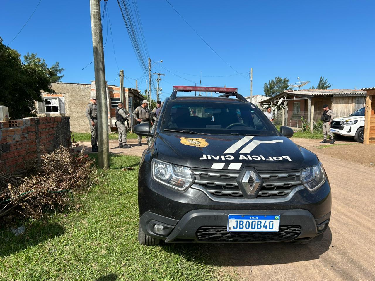 Homem é encontrado morto dentro de residência no distrito de Magistério, em Balneário Pinhal
