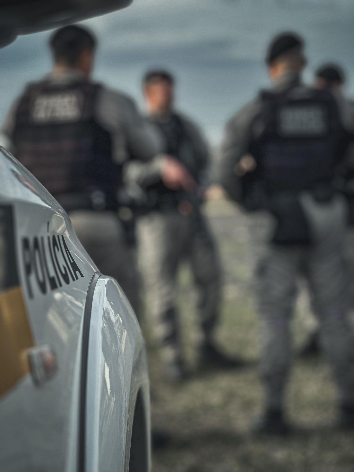 Homem com mandado de prisão é detido durante operação da Brigada Militar em Balneário Pinhal