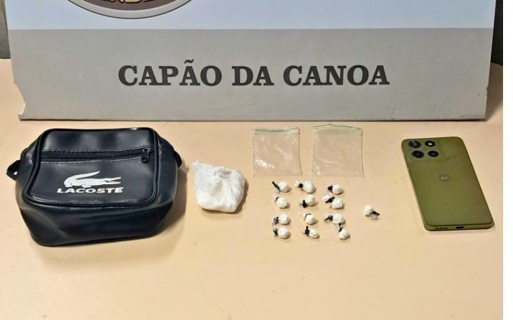 Brigada Militar prende homem por tráfico de drogas durante abordagem em Capão da Canoa