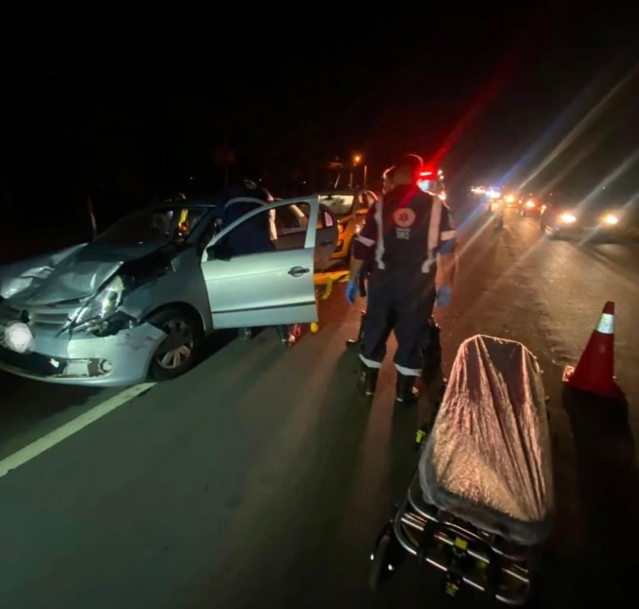 Colisão entre dois carros deixa feridos na RS-030, em Osório