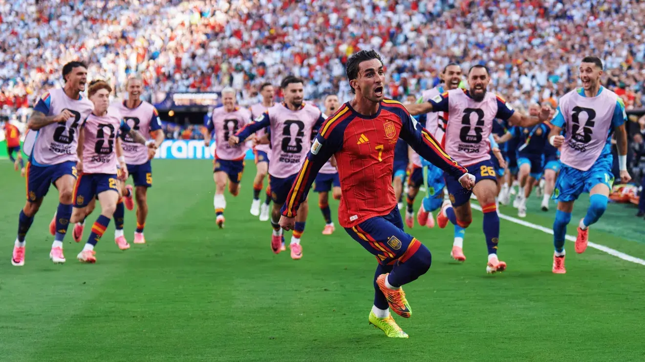 Espanha vence a Argentina na prorrogação, conquista o bicampeonato mundial e faz história na Copa do Mundo