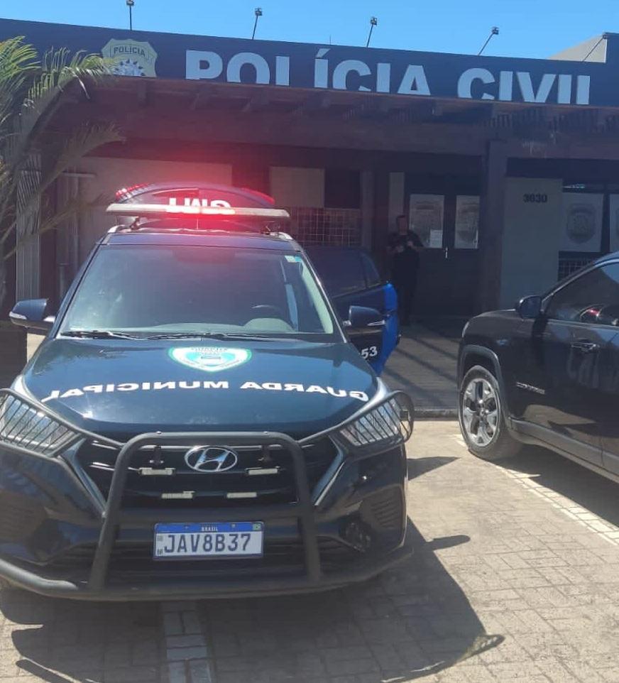 Homem é preso após mulher denunciar tentativa de enforcamento durante discussão em Tramandaí
