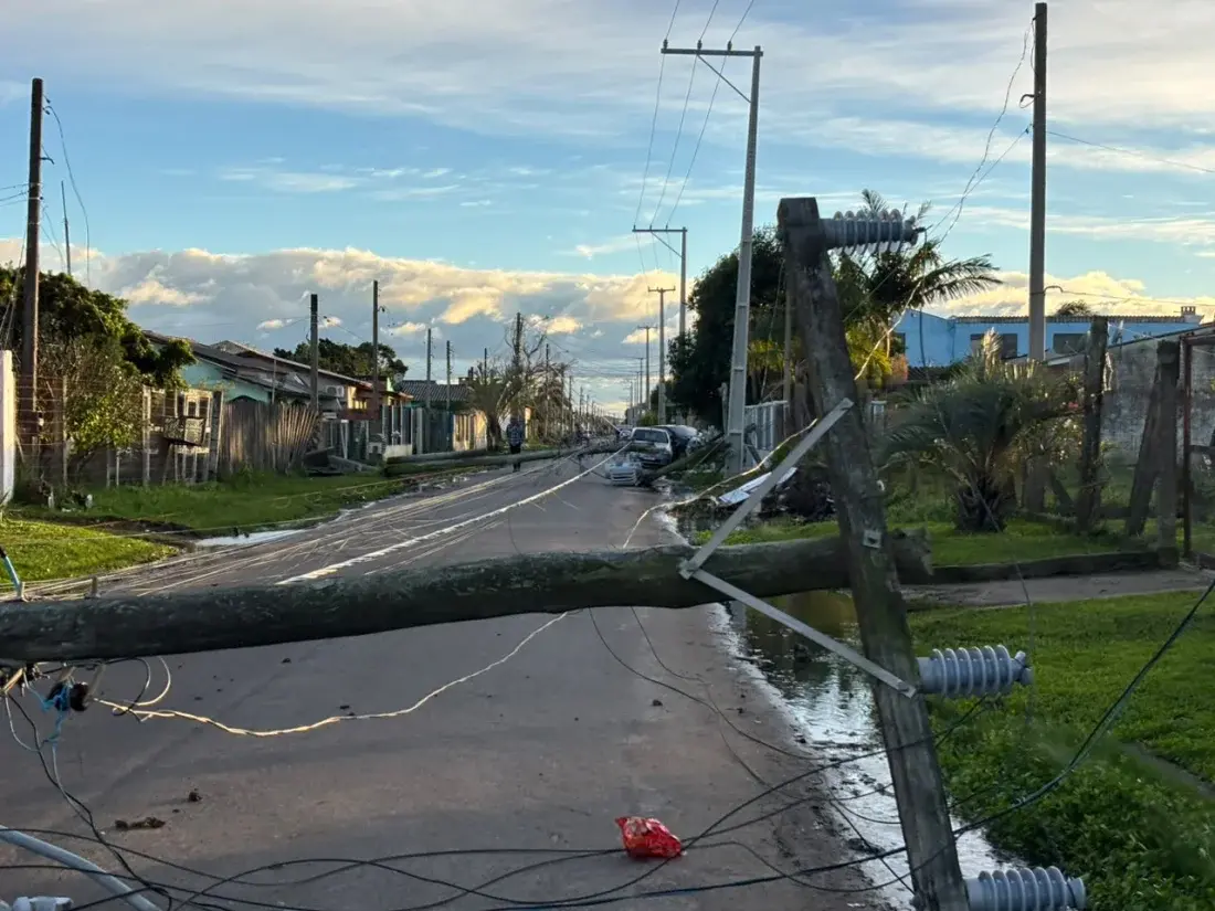 Temporais deixam rastro de destruição em 16 municípios do Litoral Norte do RS