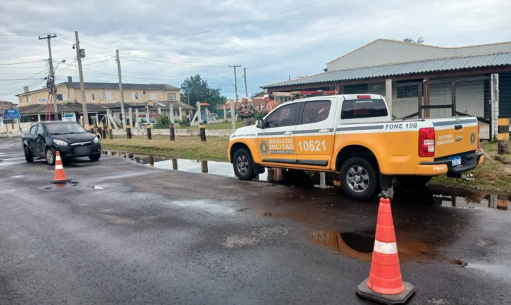 ACIDENTE GRAVE NO CENTRO DE BALNEÁRIO PINHAL