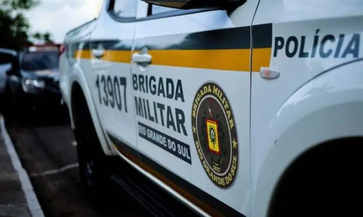 Homem com mandado de prisão é recapturado durante patrulhamento em Cidreira