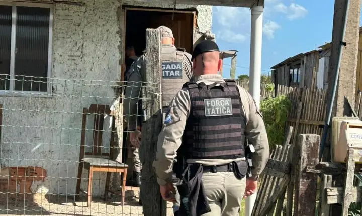Homem é encontrado morto dentro de residência no distrito de Magistério, em Balneário Pinhal