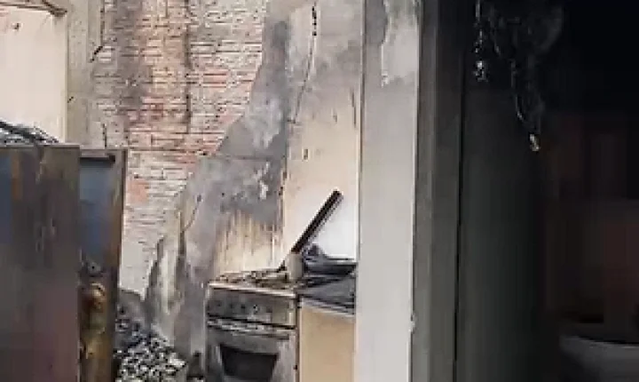 Incêndio destrói apartamento no Centro e morador perde tudo no Litoral Norte