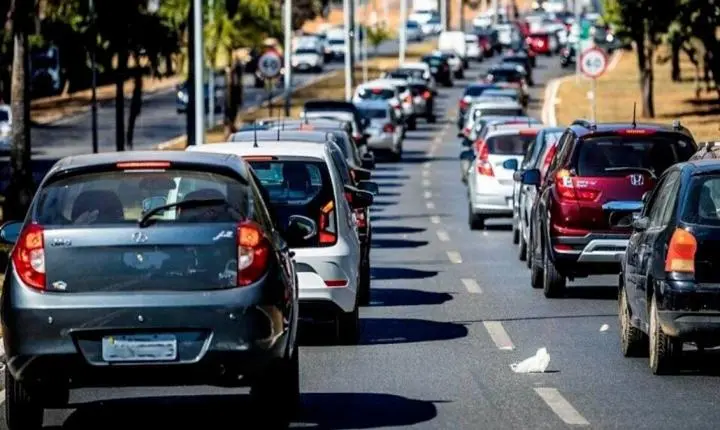 Mais de 335 mil proprietários de veículos no RS podem entrar na Dívida Ativa por atraso no IPVA 2026 a partir desta sexta-feira