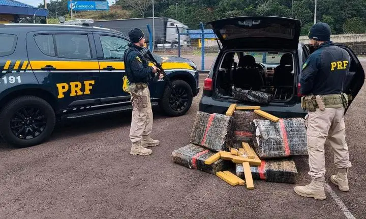 PRF APREENDE 149 KG DE MACONHA NA BR-101 EM TORRES