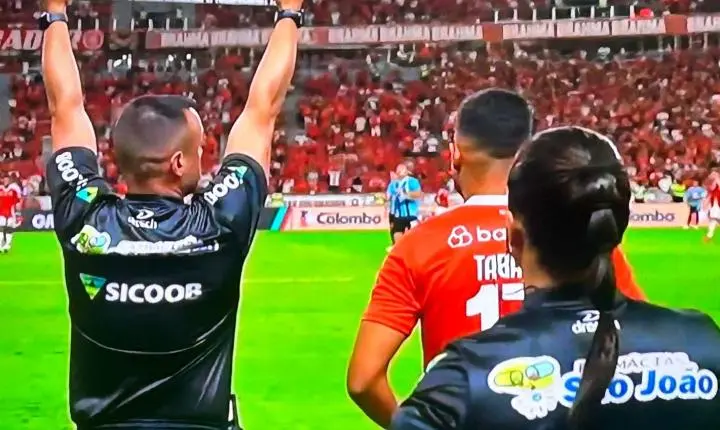 TALENTO LOCAL NO CLÁSSICO GRE–NAL: ÁRBITRA DE BALNEÁRIO PINHAL ATUA NO MAIOR DUELO DO FUTEBOL GAÚCHO