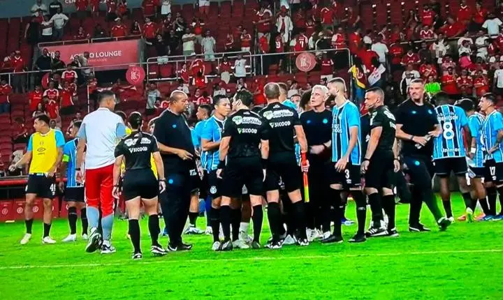 TALENTO LOCAL NO CLÁSSICO GRE–NAL: ÁRBITRA DE BALNEÁRIO PINHAL ATUA NO MAIOR DUELO DO FUTEBOL GAÚCHO