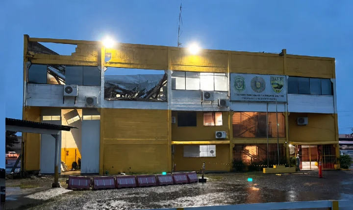 Temporal provoca destruição em Osório, deixa um ferido e gera mais de 180 atendimentos
